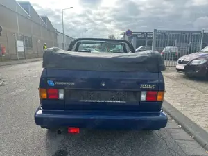 Volkswagen Golf Cabriolet Youngline Karmann *Oldtimer+Rostfrei+Verdeck neu* Bild 5