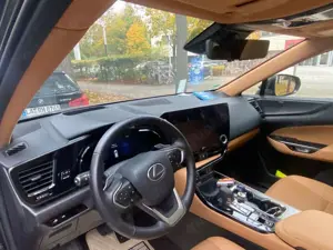 Lexus NX 350h Luxury Line (E-Four) Leder Navi LED Bild 5