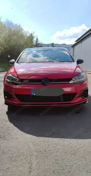 Volkswagen Golf GTI TCR Stage 2