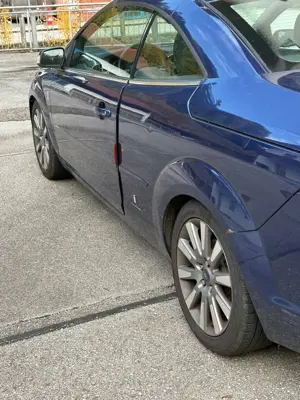 Ford Focus CC Focus Coupe-Cabriolet Coupe-Cabriolet 2.0 Titanium