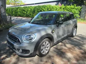 MINI Cooper SE Countryman 4X4 Navi Alu PDC SHZ Bild 3