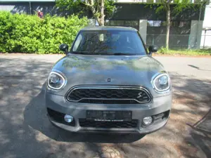 MINI Cooper SE Countryman 4X4 Navi Alu PDC SHZ Bild 2