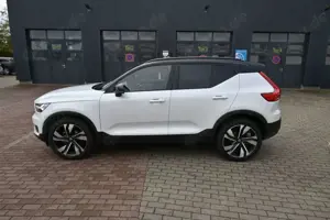 Volvo XC40 T3 R Design *PANO*RFK*HK*Leder*
