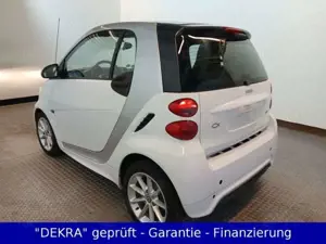 smart forTwo 1.0 MHD"Passion Softtouch"Klima/SHZ/PANORAMA/Servo Bild 5