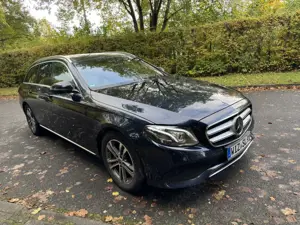 Mercedes-Benz E 220 d 4Matic T 9G-TRONIC Exclusive