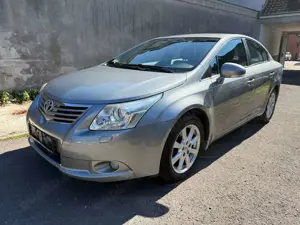 Toyota Avensis 1.8 Executive *Automatik/Navi/Kamera*