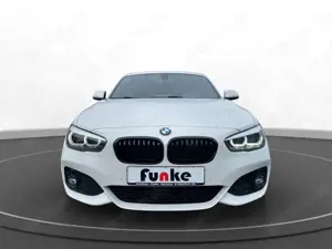 BMW 120 i Edition M-Sport Shadow Bild 2