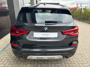 BMW X3 xDrive 30 d xLine 2.Hd.|NavProf|Sportsitze Bild 4