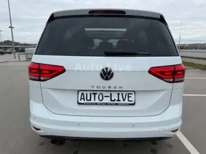 Volkswagen Touran 2.0 TDI*DSG*7xSIT*PAN*NAVI*LED*AHK*KAMERA Bild 4