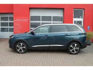 Peugeot 5008 BHDi180 EAT8 GT Dach Leder 360 Focal Kamera Bild 2