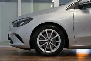 Mercedes-Benz B 220 4MATIC Progressive|LED|NAVI|KAMERA Bild 2
