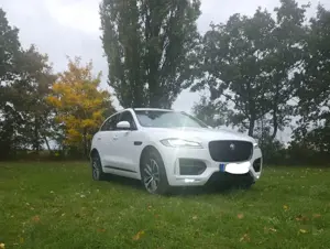 Jaguar F-Pace F-Pace 25t AWDR-Sport