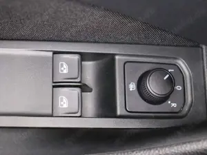 Skoda Scala Active 1.0TSI DSG 184,-ohne Anzahlung DAB Bild 5