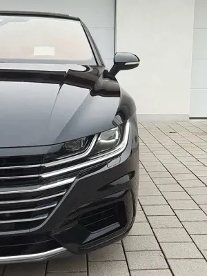 Volkswagen Arteon 4M 239ps/3xR-Line/LED/Pano/360°/HuD/VirtC