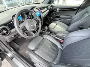 MINI Cooper Leder Sportsitz LED Kamera DAB ankl.Spiegel Yours Bild 5