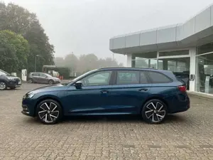 Skoda Octavia III Combi Style 1.4 electric/TSI DSG AHK Bild 2
