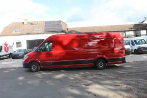 Volkswagen Crafter Überhang Jumbo Navi XXl Standheiz. AHK