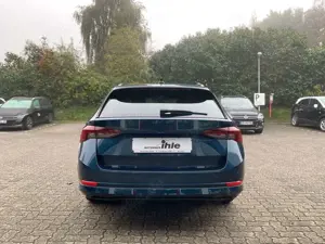 Skoda Octavia III Combi Style 1.4 electric/TSI DSG AHK Bild 3