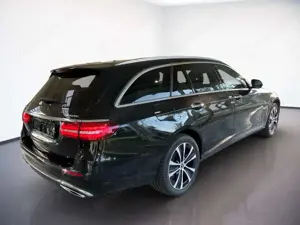 Mercedes-Benz 300 E E  de T de Avantgarde 4MATIC AHK.KAMERA.SHZG Bild 4