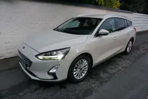 Ford Focus Titanium X