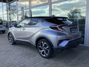 Toyota C-HR Hybrid Style Bild 4