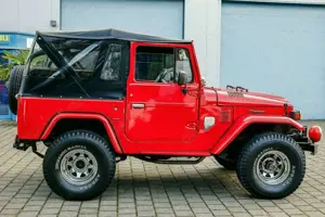 Toyota Land Cruiser BJ 40