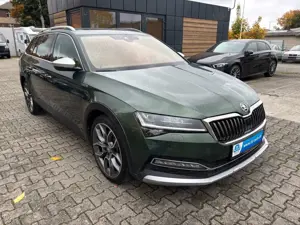Skoda Superb Combi Scout 4x4 Voll AHK Standheizung Pan