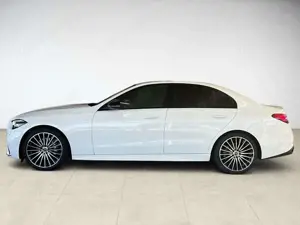 Mercedes-Benz C 180 AMG AUT Kam. KeyLess KlimaA LED PDC SHZ Bild 3