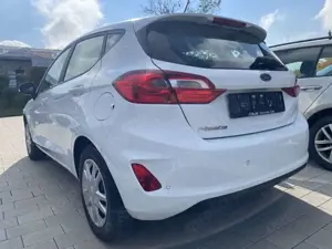 Ford Fiesta 1.5 TDCi Cool  Connect Bild 3