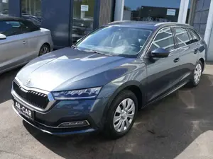 Skoda Octavia Combi 2.0 TDI DSG Klimaautomatik Navi ACC Rückf