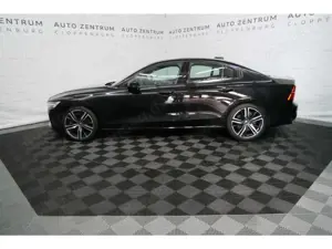 Volvo S60 R Design T5 Panor+LED+Navi+Kamera+Leder+19'' Bild 2
