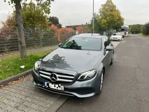 Mercedes-Benz E 220 E 220 d 9G-TRONIC Avantgarde