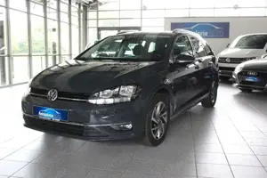 Volkswagen Golf VII Variant TSi DSG Sound AHK ACC