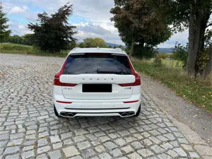Volvo XC60 XC60 D5 AWD GeartronicRDesign Bild 3