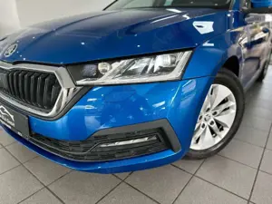 Skoda Octavia 2.0 TDI Combi 1.Hand|Navi|2xPDC|Garantie Bild 3