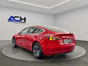 Tesla Model 3 Bild 4