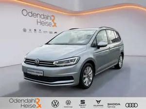 Volkswagen Touran Comfortline 1.5 TSI DSG ACC / NAVI / RFK /