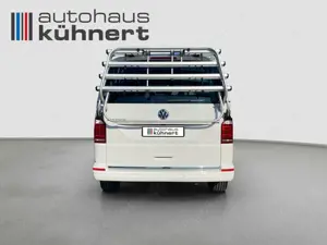 Volkswagen T6 Multivan DSG Kurz 4MOTION Generation Six ACC LED SpurAss RF Bild 5