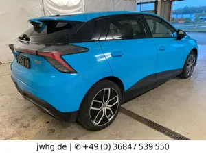 MG MG4 Luxury Leder Navi 360°Kam ACC Wärmep Bild 4