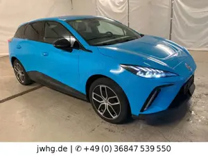MG MG4 Luxury Leder Navi 360°Kam ACC Wärmep Bild 2