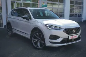 SEAT Tarraco 2.0 TDI FR 4Drive DSG LED Navi Panorama Bild 3