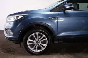 Ford Kuga 1.5 EcoBoost Black  Silver*AHK*Xenon*Hifi* Bild 3