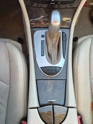 Mercedes-Benz E 320 E 320 CDI Classic DPF Bild 3