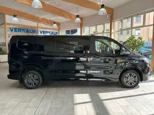 Ford Tourneo Custom Bus 320 L2 Tourneo Titanium AWD Bild 4