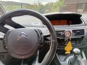 Citroen C4 Picasso Bild 4