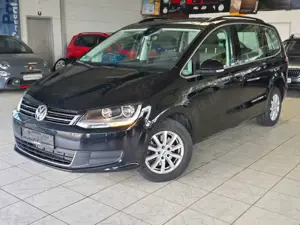 Volkswagen Sharan Comfortline BMT DSG 4Motion AHK NAVI ACC