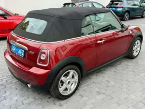 MINI One Cabrio One TÜV NEU SCHECKHEFT ALLWETTERREIFE Bild 5