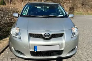 Toyota Auris 1.6 VVT-i Sol