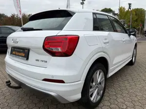 Audi Q2 35 TFSI*AHK*Tempomat*Leder*Navi* Bild 5