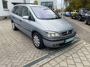 Opel Zafira 1.8 16V Selection Executive